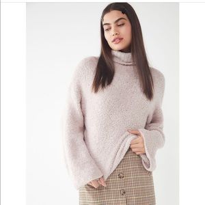UO cloud Turtleneck pullover sweater